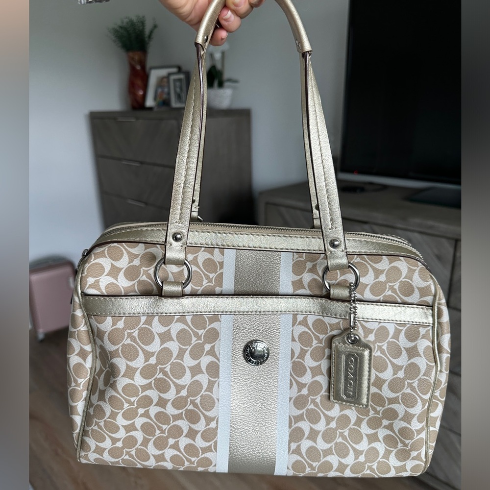 COACH Chelsea heritage striped